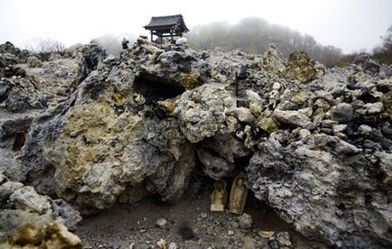 Осорезан - гора страху в Японії, японська мова онлайн