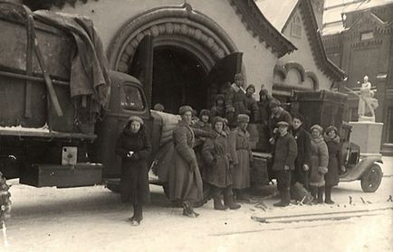 Вітчизняне мистецтво в евакуації