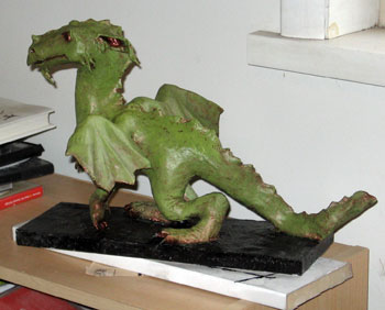 Papier mache - dragon - toată hârtia - un catalog de articole - ne stăpânim