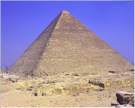 Піраміда Хеопса і допоміжні піраміди