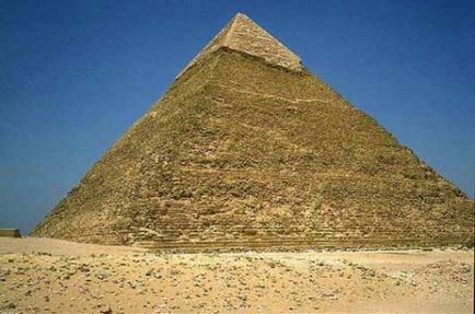 Піраміда Хеопса і допоміжні піраміди
