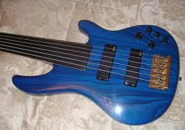 Keressen hang fretless (kombinációja pickup) Keressen hang fretless
