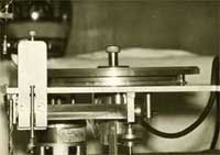 Goliunea și prăbușirea studioului de înregistrare subteran al fonografului înregistrează câinele de aur (1946-1961)