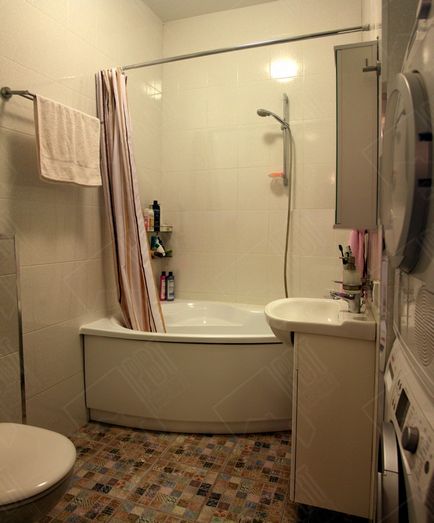Reparații la toaletă la domiciliu a navei din Sankt Petersburg