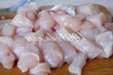 Recept ízletes csirke gulyás (magyar gulyás csirke) Recept egy finom csirke pörkölt