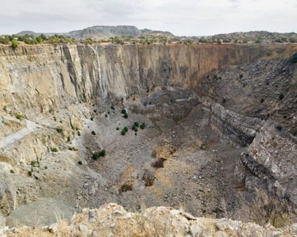Minele sunt distruse mai mult decât au fost create
