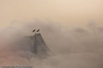 Cel mai luxos hotel din lume este Burdjal Arab