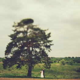 Сімейний затишок весілля махай і дмитрика - the bride