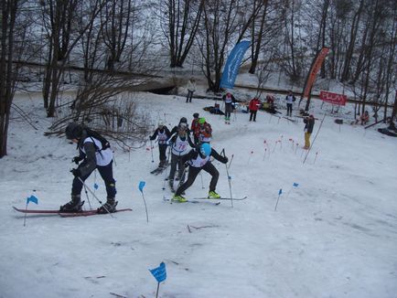 Echipamente pentru terenuri de schi, freeride și schi-alpinism