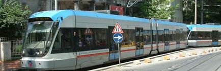 Istanbul de la fereastra de tramvai, sau de la kabatasha la zeytinburnu