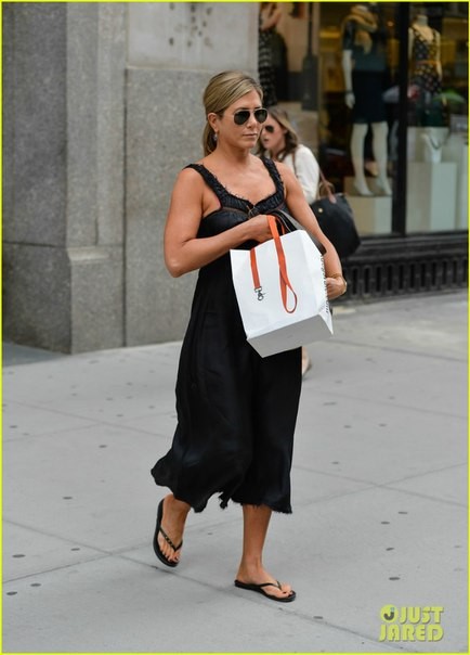 Ruha stílusát Jennifer Aniston fotók, divat ruha