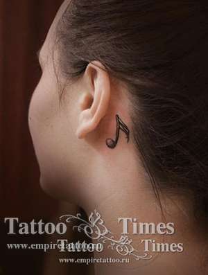 Татуювання за вухом
