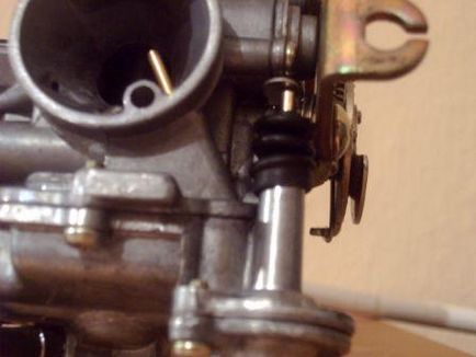 Dispozitivul și tuningul carburatorului unui motor cu patru cicluri
