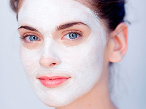 Догляд за обличчям взимку - як уберегти шкіру від старіння