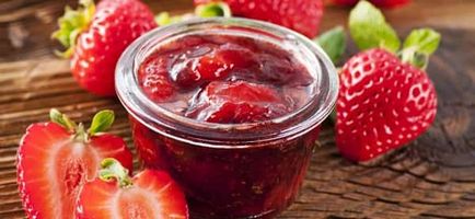 Jam cu căpșuni pentru iarna groasă cu rețete de fructe întregi cu fotografie