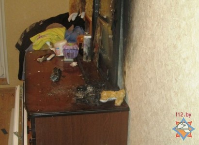 În Grodno, o explozie de deodorant a deteriorat două deschideri de ferestre și o ușă interioară în apartament - un blog