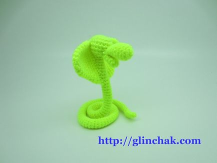 Cobra tricotata