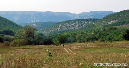 Biserica sfintelor arcuri într-un sat care a dispărut lacuri, altare, temple din Crimeea, obiective turistice din Crimeea