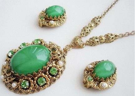 Chrysoprase fotografie, istorie, specii, aplicare, depozite, valoarea de crizopaza de piatra