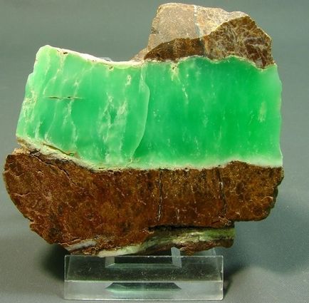 Chrysoprase fotografie, istorie, specii, aplicare, depozite, valoarea de crizopaza de piatra