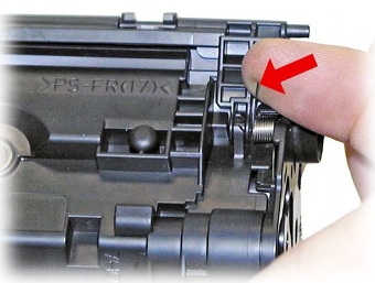 Utántöltés tintapatronok HP CE285A a HP LaserJet nyomtatók saját kezűleg (patron) Utántöltés tintapatronok HP CE285A a HP LaserJet nyomtatók saját kezűleg