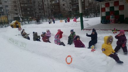 Зимова споруда «корабель»