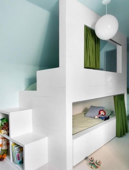Meredek 25 emeletes ágy a gyermekek számára