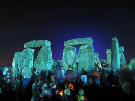 7 lucruri pe care ar trebui să le cunoașteți despre Stonehenge