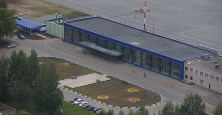 Aeroportul a câștigat (kirov) tabloul de bord online, cum se ajunge acolo, programul de autobuz și hotelurile din apropiere