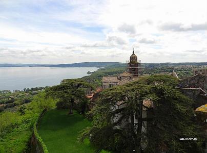 Bracciano - a tó és a vár (Elena Kononenko) Bracciano - a tó és a vár