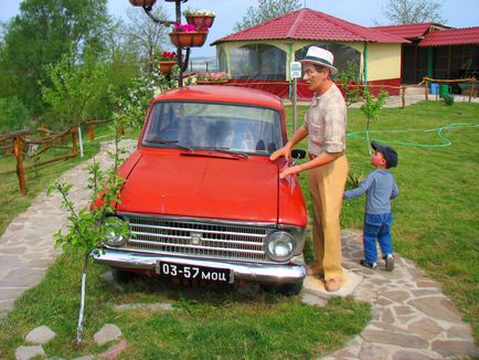 Чорні камені, рибальське село - чорні камені