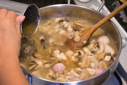 Ce poate fi gătit din ciupercile fierte, cum să gătești rețete de ciuperci cu video