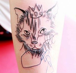 Schițe, fotografii și semnificația unui tatuaj pentru pisici