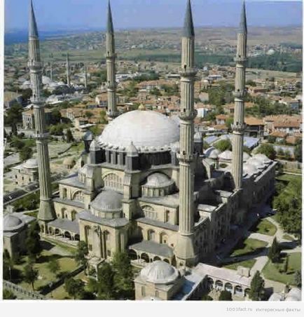 Érdekességek a minaretek - a legérdekesebb hely a város Boyarka