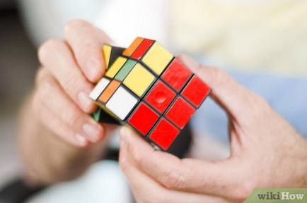 Hogyan kell játszani a Rubik-kocka