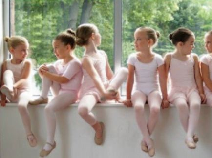 Cum să înveți un copil să danseze din copilărie