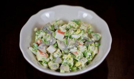 Cum să pregătiți o salată cu ciuperci sărate