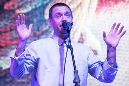 Amint Sergey lett Mikhalok ukrán zenész