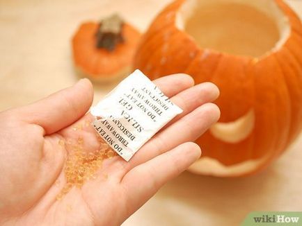 Cum să păstreze dovleacul de Halloween din mucegai
