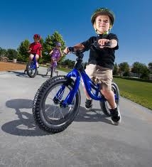 Cum să alegi o bicicletă cu două roți pentru un copil