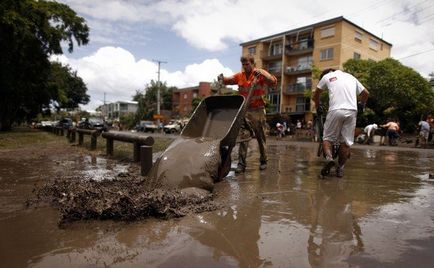 Cum să supraviețuiți în inundații și după ea - lumea apelor, lumea apei - revista online