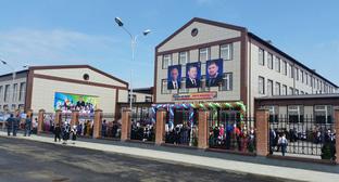 Kaukázusi összeállítás Kadyrov és egyeztethető Dagestanians csecsenek Leninaul