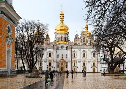 Kiev-Pechersk kolostor (88. év) Kiev-Pechersk kolostor