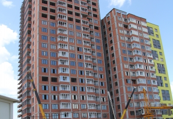 A társaság „MEGAPOLI” félszáraz mechanikus esztrich Ryazan és a régió (félszáraz) A társaság „MEGAPOLI” félszáraz gépi esztrich Ryazan és a régióban