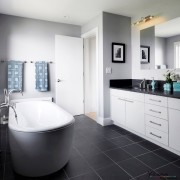 Гарний дизайн стін у ванній кімнаті кращі ідеї для інтер'єру на фото