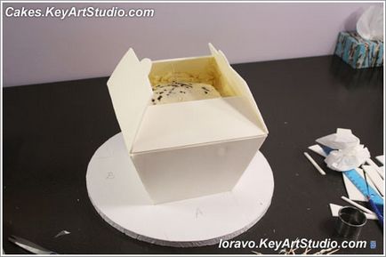Mk tort-cutie cu margini ascuțite, blog loravo note culinare ale designerului