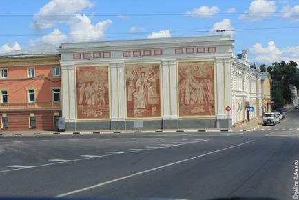 Traversarea Fedorovului din Novgorodul de Jos - elegant - un labirint - pe versantul lacului, clubul