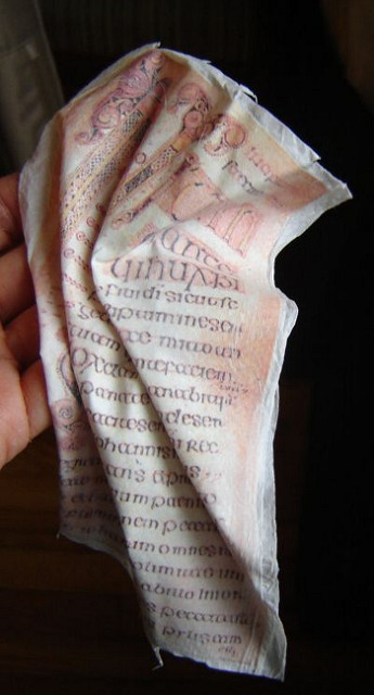 Îmbrăcăminte pentru păpuși în tehnica straturilor de hârtie din Tatiana gurina