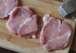 Carne de porc cu brânză și roșii în cuptor - rețetă cu fotografie