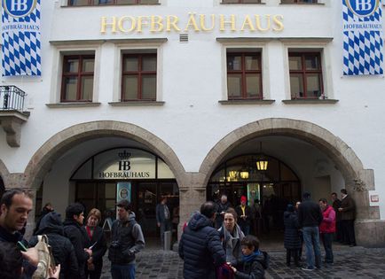 Пивної Хофбройхаус, Мюнхен, Німеччина опис, фото, де знаходиться на карті, як дістатися